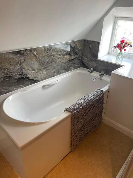 Honeycomb Cottage Newburgh  Esterno foto